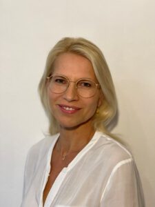 Astrid Hansmann