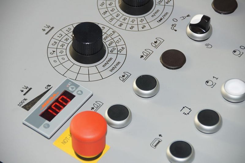 Digitale Steuerung einer Metallbandsäge